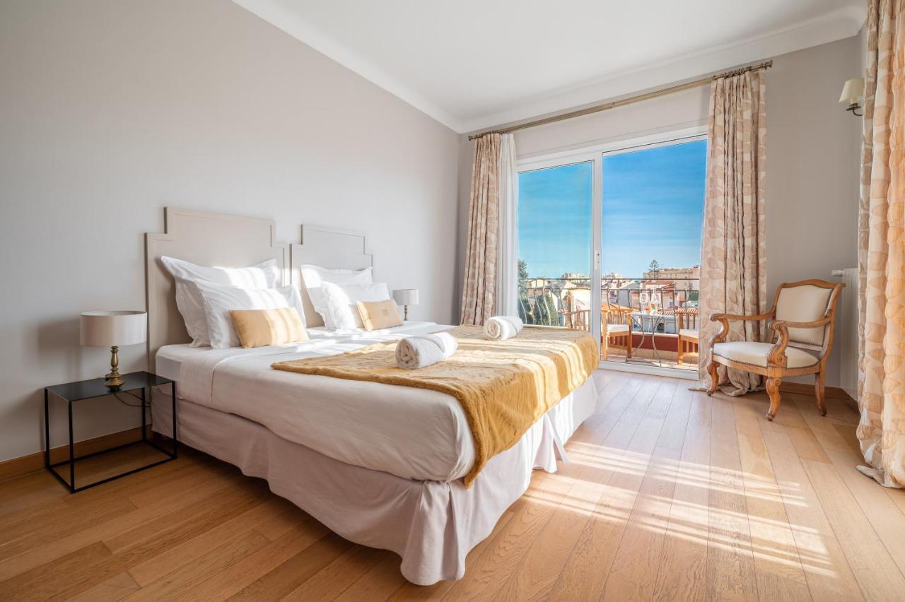 La Fabrique A Poupees - Chambres Et Appartements De Charme Au Coeur De Menton Bagian luar foto