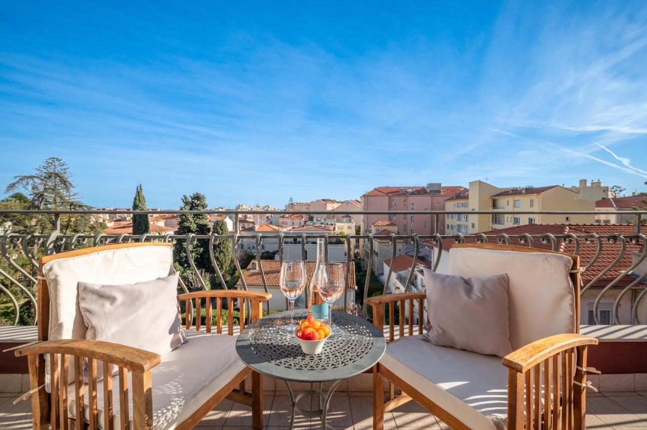 La Fabrique A Poupees - Chambres Et Appartements De Charme Au Coeur De Menton Bagian luar foto
