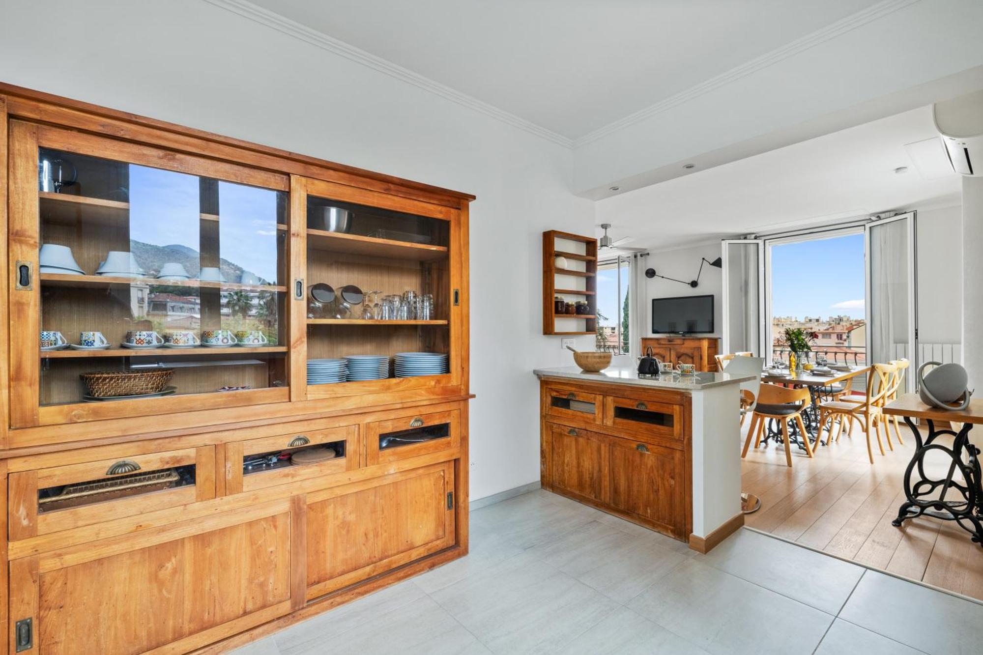 La Fabrique A Poupees - Chambres Et Appartements De Charme Au Coeur De Menton Bagian luar foto