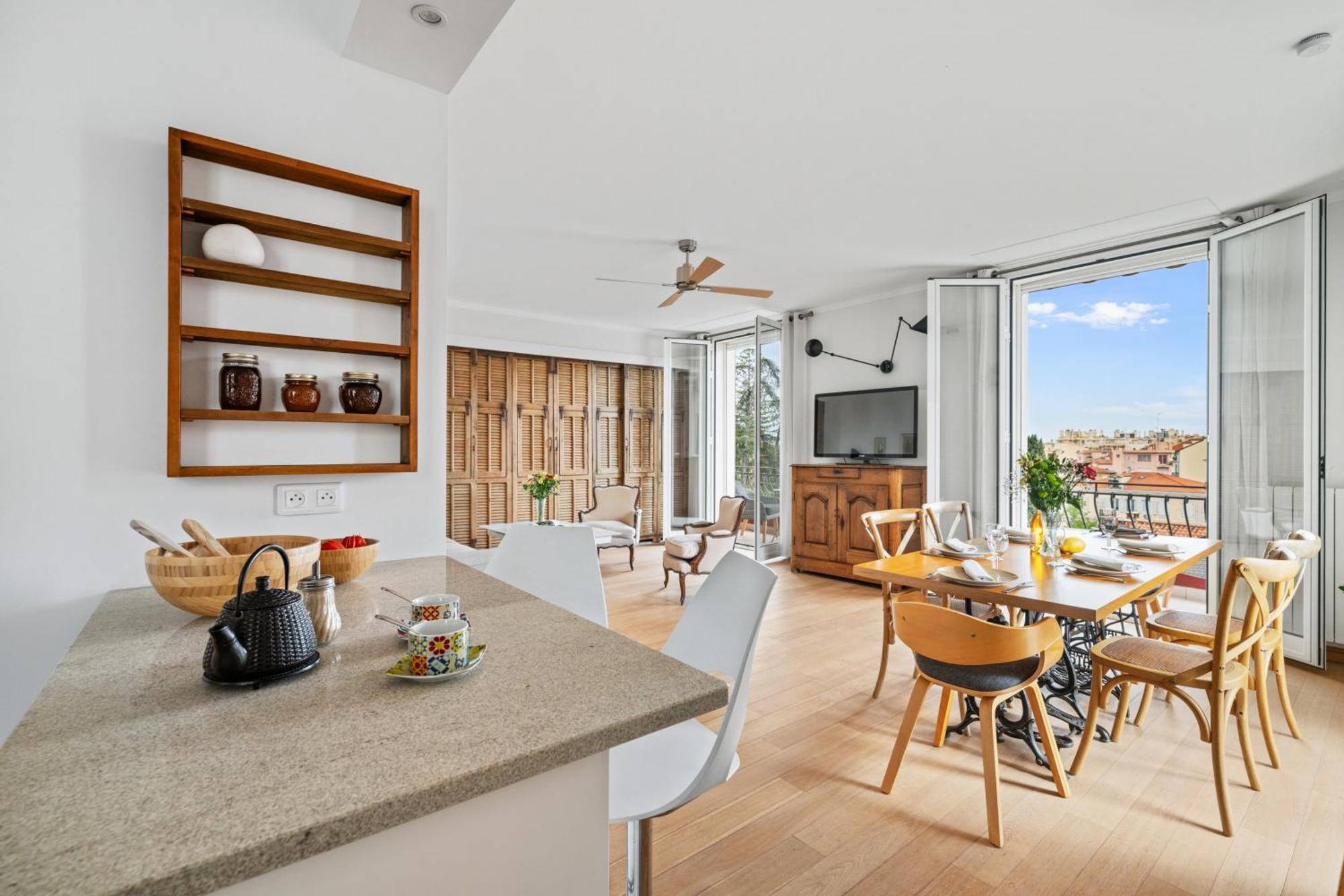 La Fabrique A Poupees - Chambres Et Appartements De Charme Au Coeur De Menton Bagian luar foto